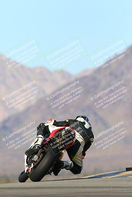 media/Jan-13-2024-SoCal Trackdays (Sat) [[9c032fe5aa]]/Turn 9 Backside (110pm)/